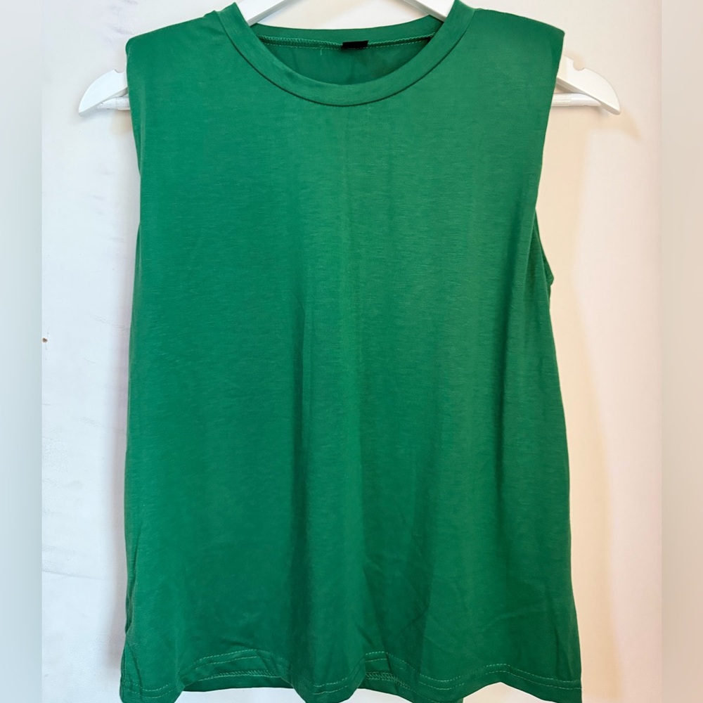 SHEIN Vibrant Green Muscle Tee With Shoulder Pads